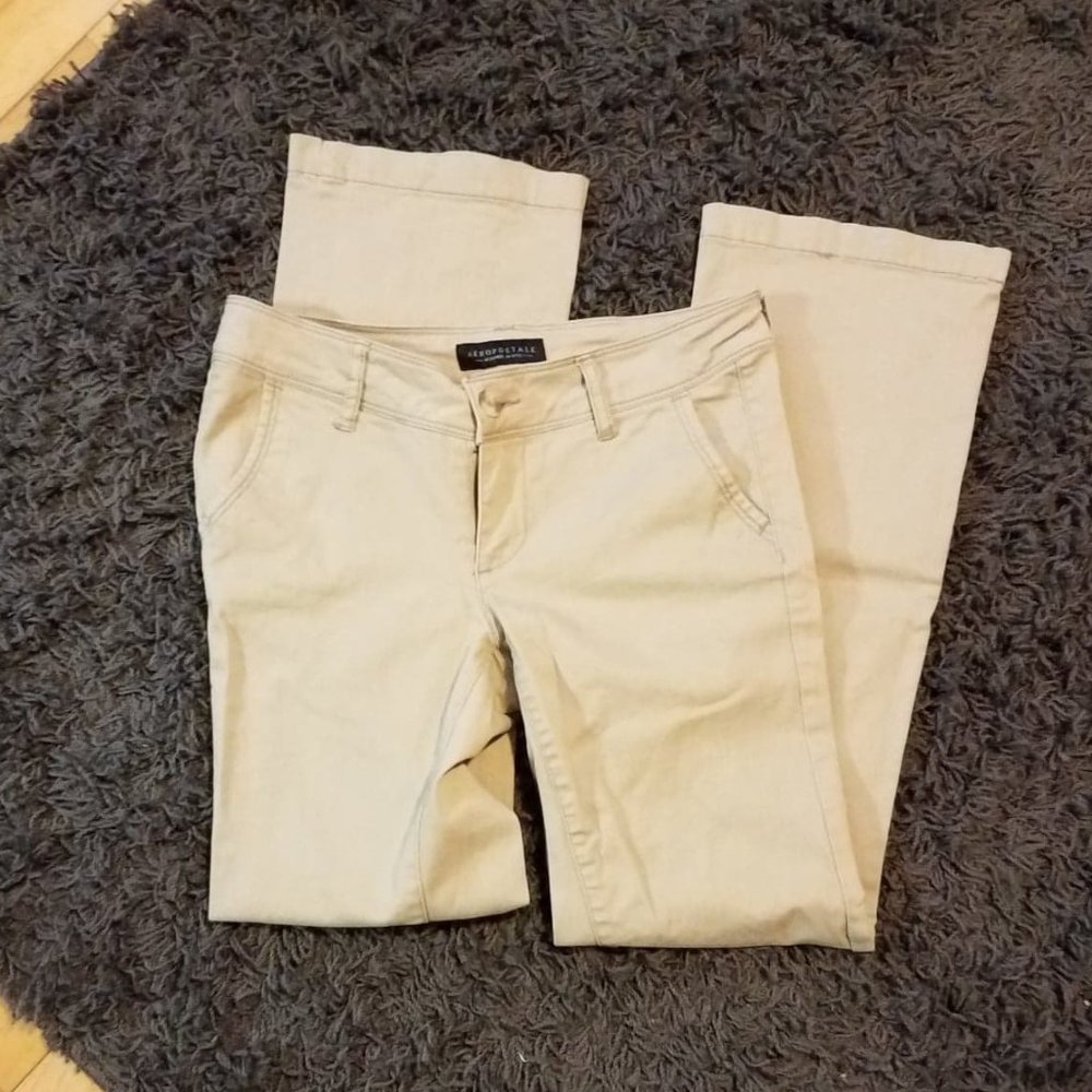 Aeropostale khakis